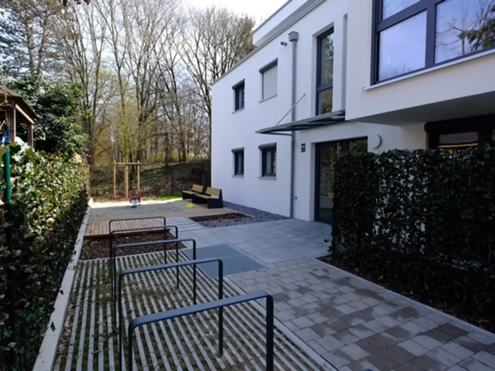 2-Zimmer-Neubau-Penthousewohnung mit Einbauküche u. TG-Stellplatz