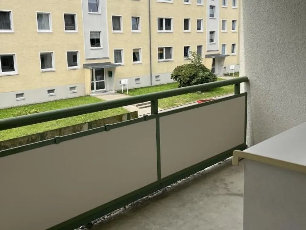 Hübsche Wohnung mit schönem Balkon in grüner und ländlicher Umgebung
