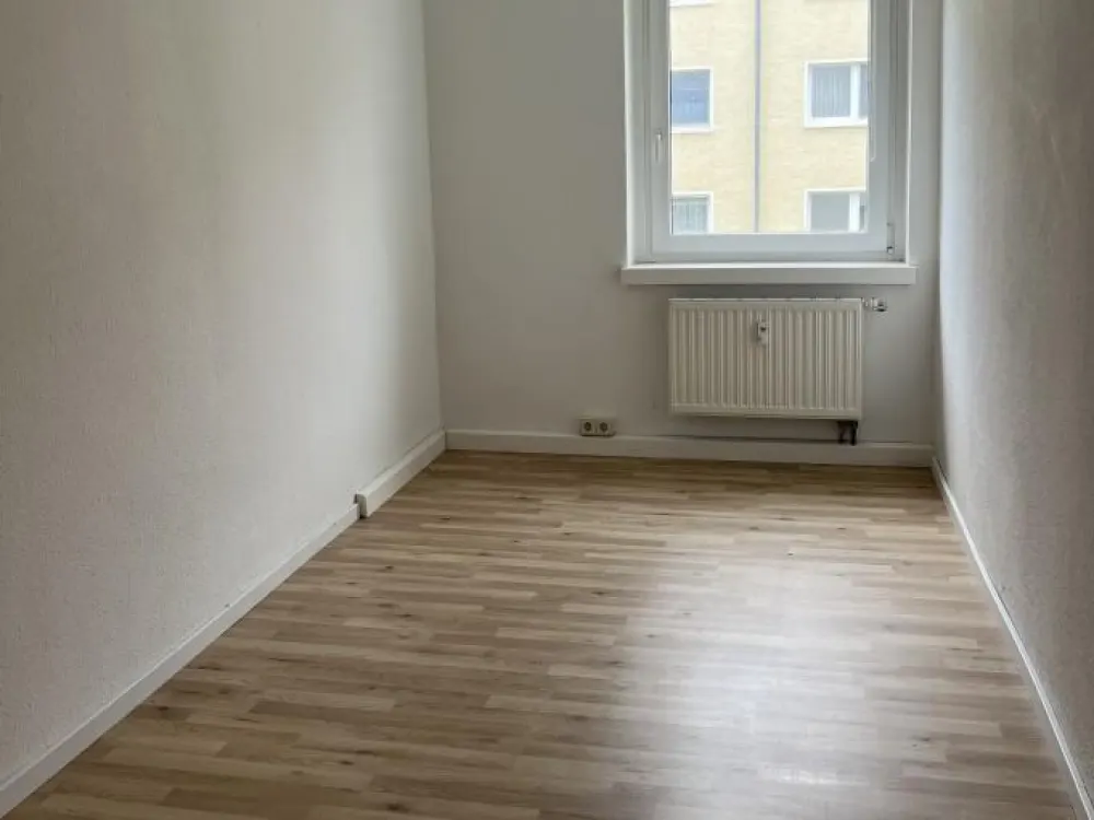Hübsche Wohnung mit schönem Balkon in grüner und ländlicher Umgebung