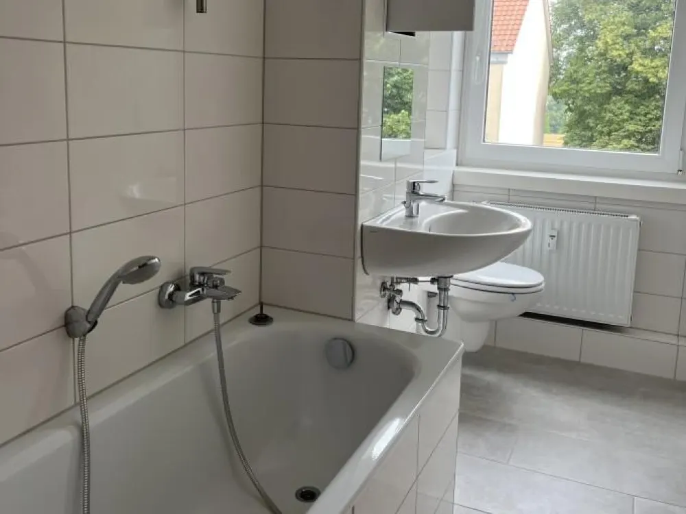 Hübsche Wohnung mit schönem Balkon in grüner und ländlicher Umgebung