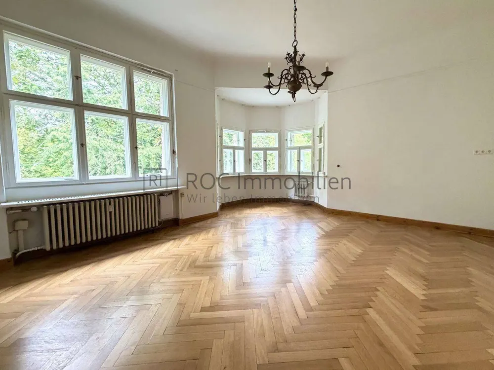 Herrschaftliches Wohnen auf ca. 262 m²! Berlin-Lichtenrade