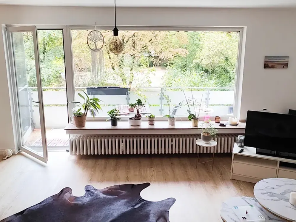 Beautiful 2-Room Apartment in Oberkassel with Green View