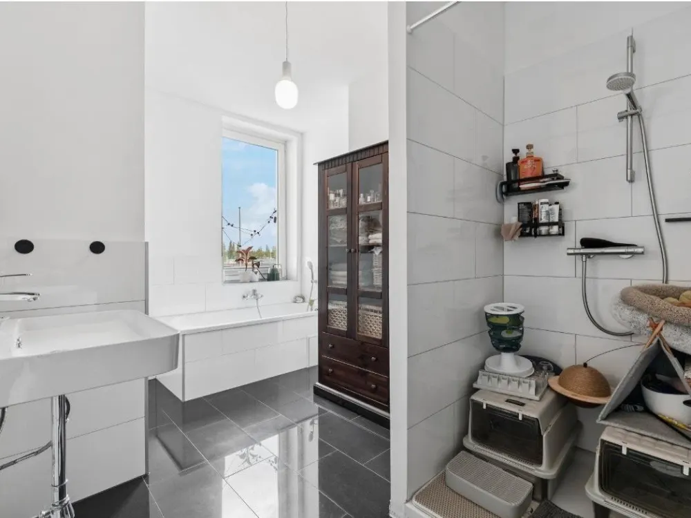 2 Zimmer TOP✅ Dusche Wanne 31.08 Besichtigungen!