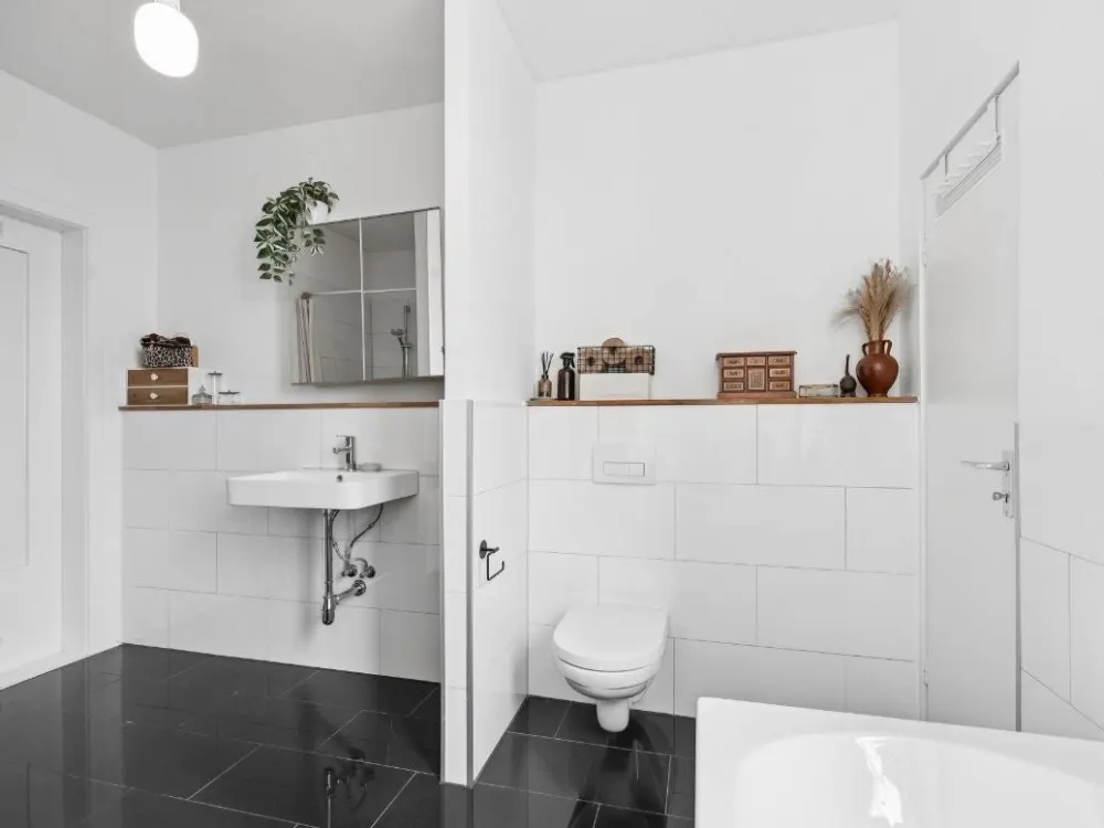 2 Zimmer TOP✅ Dusche Wanne 31.08 Besichtigungen!