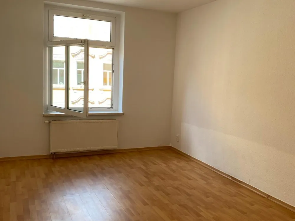 3 Raumwohnung, 77 qm, WG geeignet