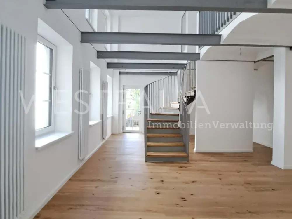 Wunderschöne modernisierte Maisonettewohnung in ehemaliger Melkerei