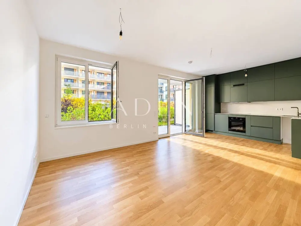 Spacious 4-Room New-Build Apartment with Terrace and Garden Access in Friedrichshain