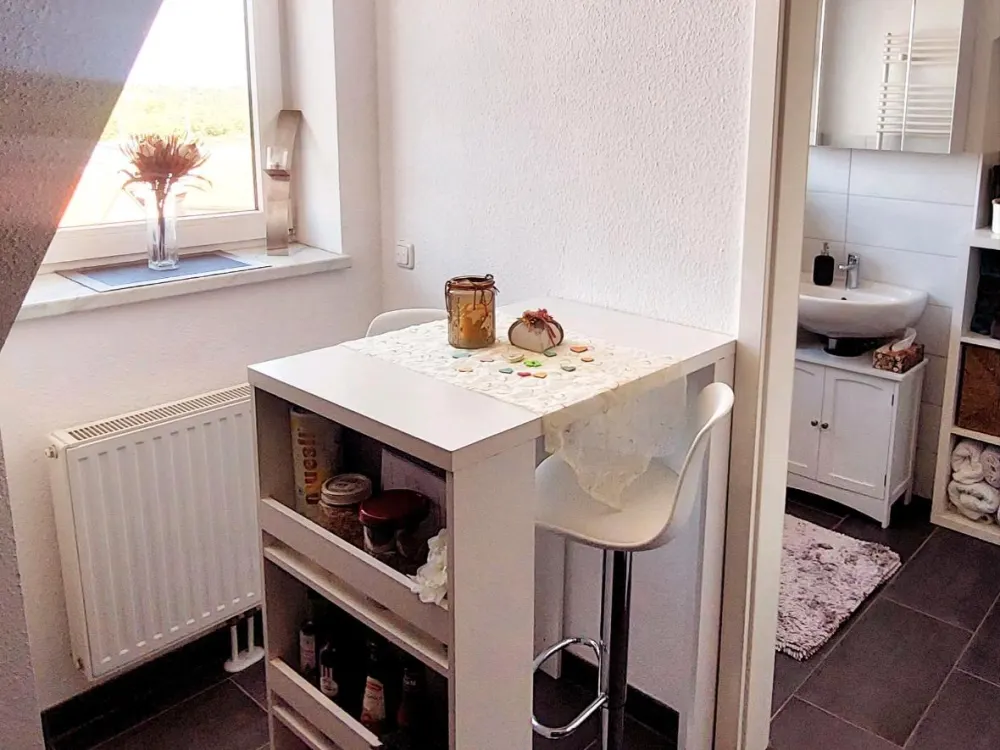 Charmante 2- Zimmer Dachgeschoss Wohnung