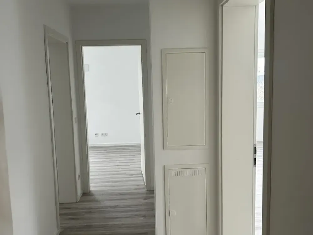+++3-Zimmerwohnung mit Badewanne und Balkon | 1 Außenstellplatz GRATIS
