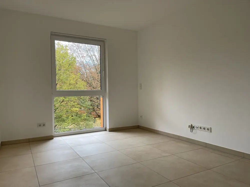 Modern und hell - 2 Zimmerwohnung mit Balkon in Hanau-Steinheim
