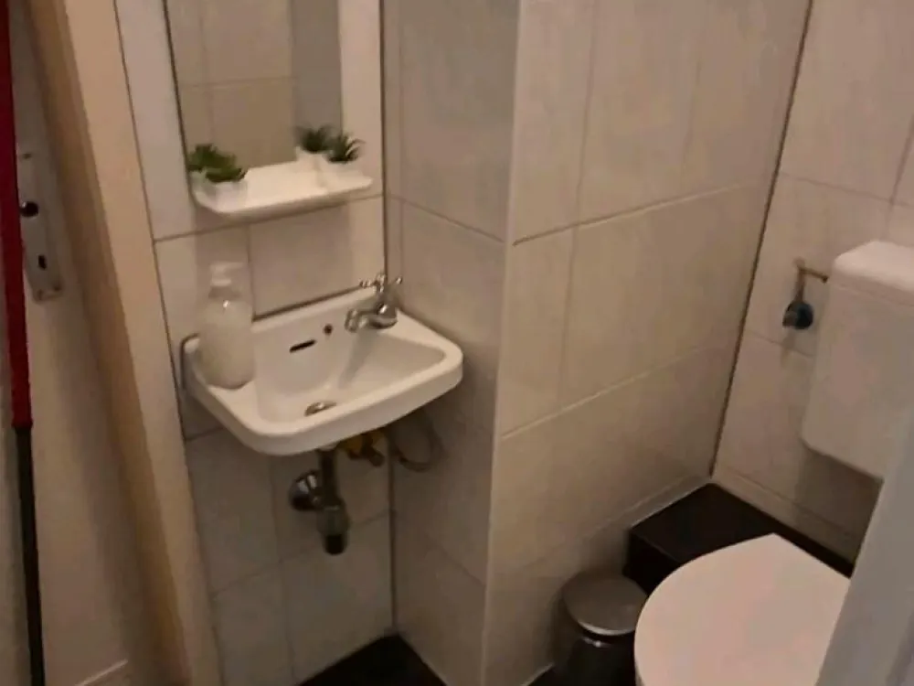 Mietwohnung 3 Zimmer 70m mit Balkon in Kaarst ca 2min zu Action
