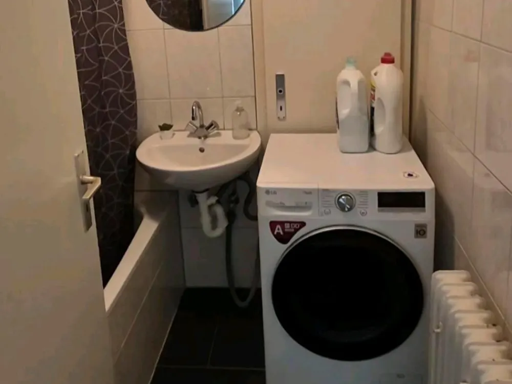 Mietwohnung 3 Zimmer 70m mit Balkon in Kaarst ca 2min zu Action