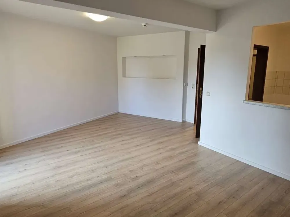 3-Zimmer-Wohnung mit Stellplatz in Schönefeld