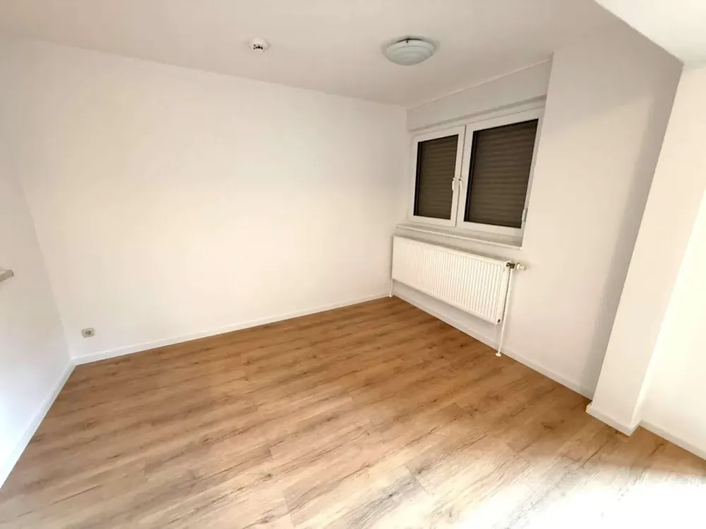 3-Zimmer-Wohnung mit Stellplatz in Schönefeld