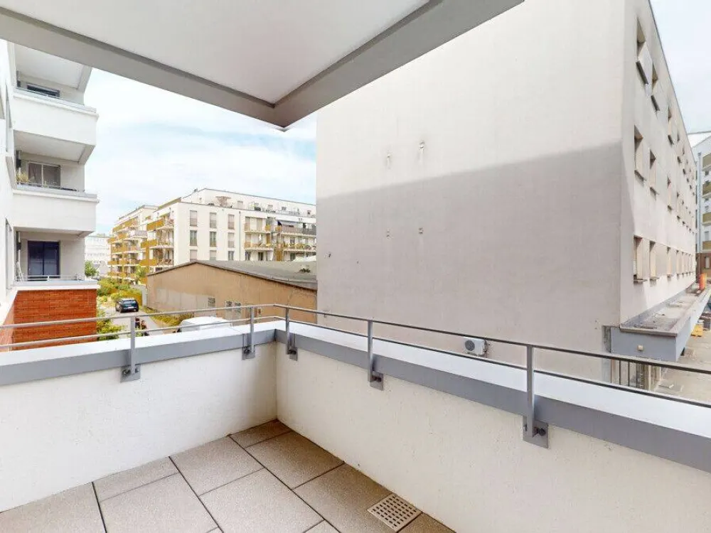 Moderne Neubauwohnung - Erstbezug - mit Ebk & Balkon