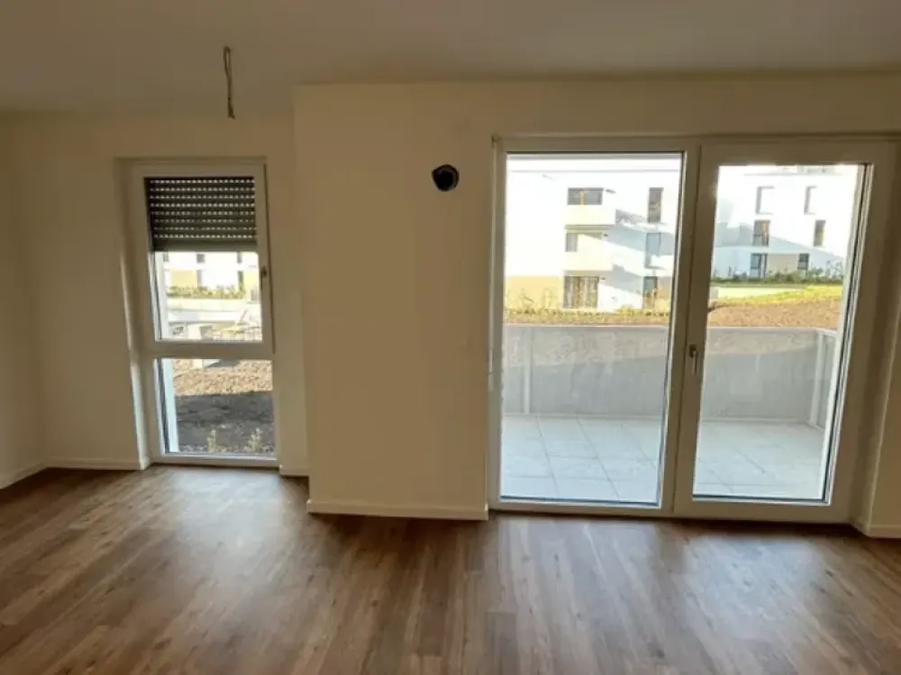 Large 4-Room Apartment in Erfurt