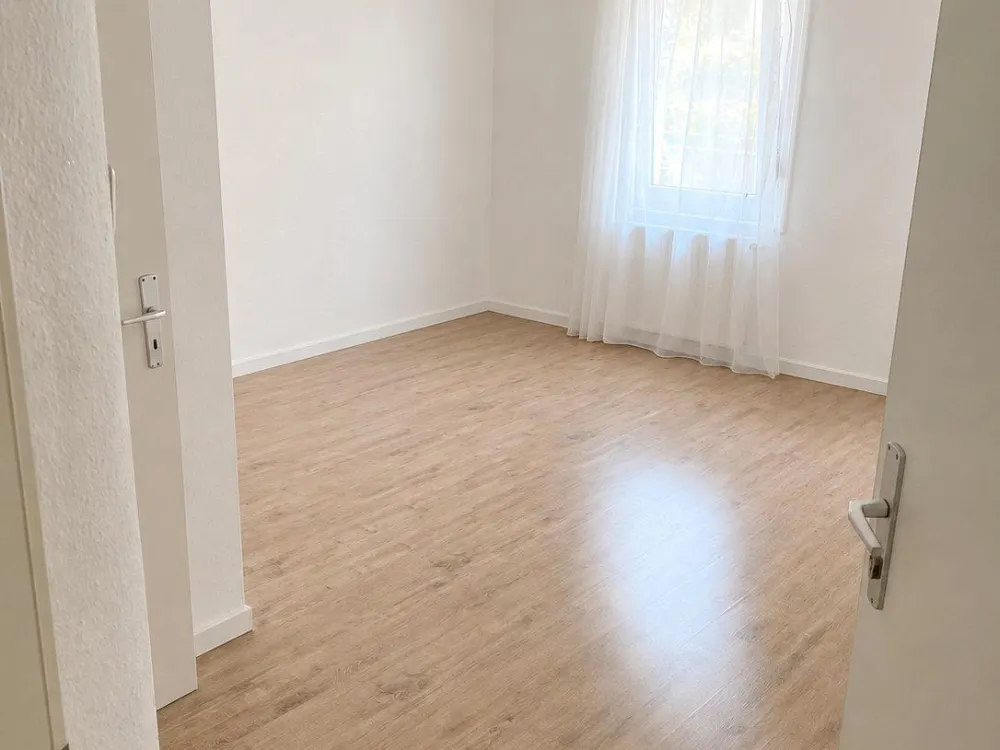 Schöne 1-Zimmer Wohnung in Esslingen am Neckar, Stuttgart frei