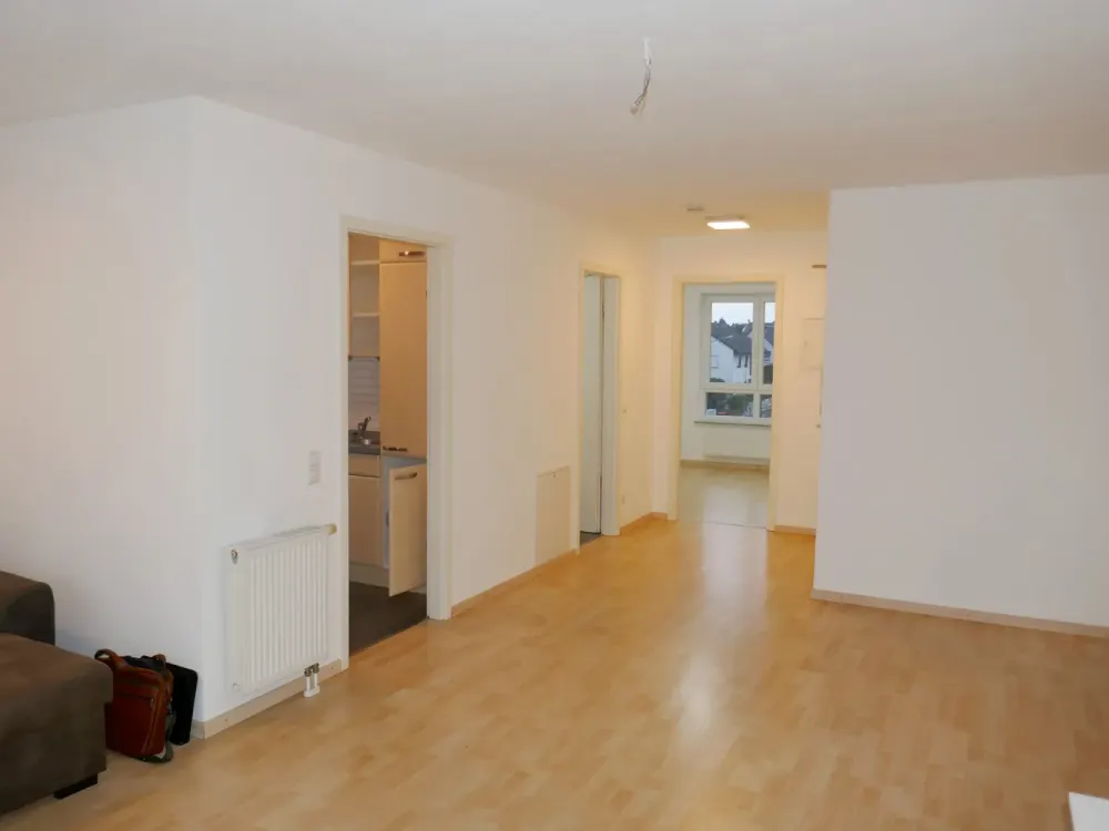 2-Zimmer-Wohnung mit Einbauküche und Balkon in Langen, ruhige Lage Nähe Birkenwäldchen