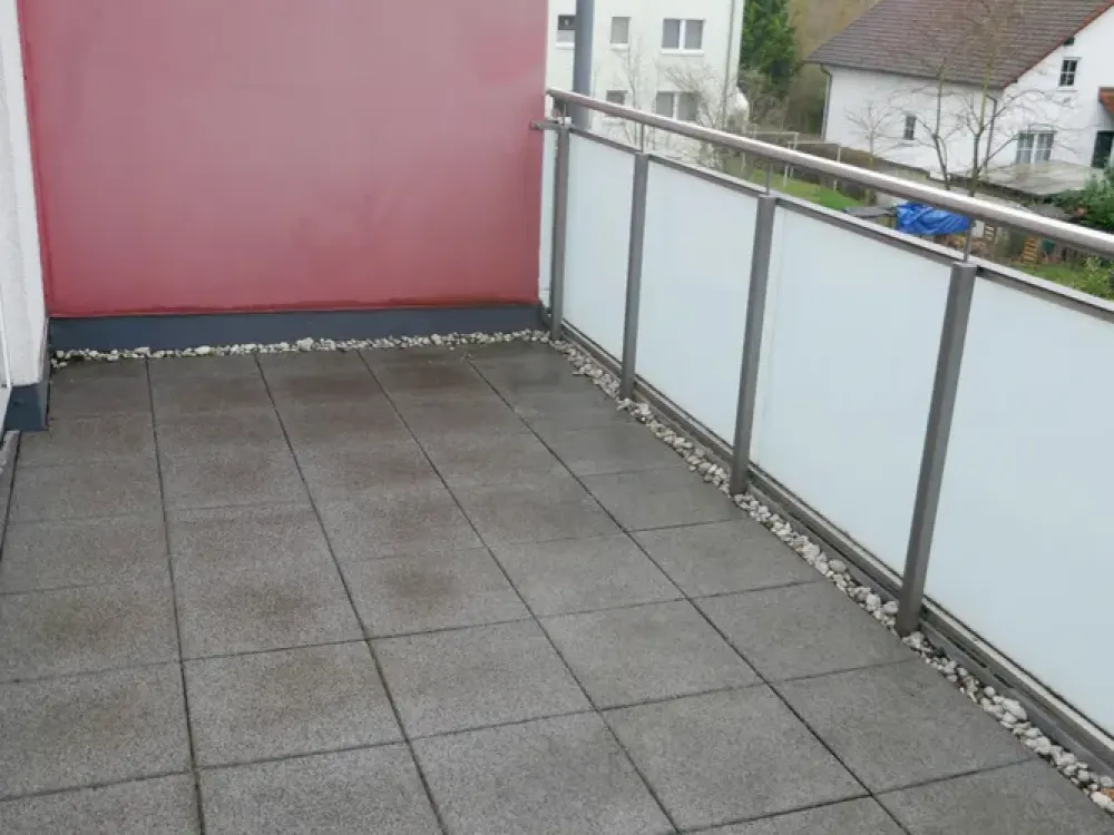 2-Zimmer-Wohnung mit Einbauküche und Balkon in Langen, ruhige Lage Nähe Birkenwäldchen