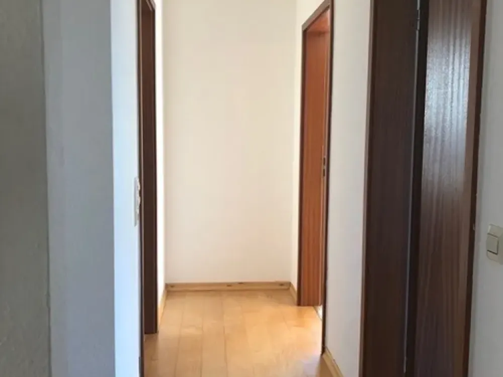 Raum für neue Pläne: 3-Zimmer-Wohnung in Stuttgart-Bad Cannstatt