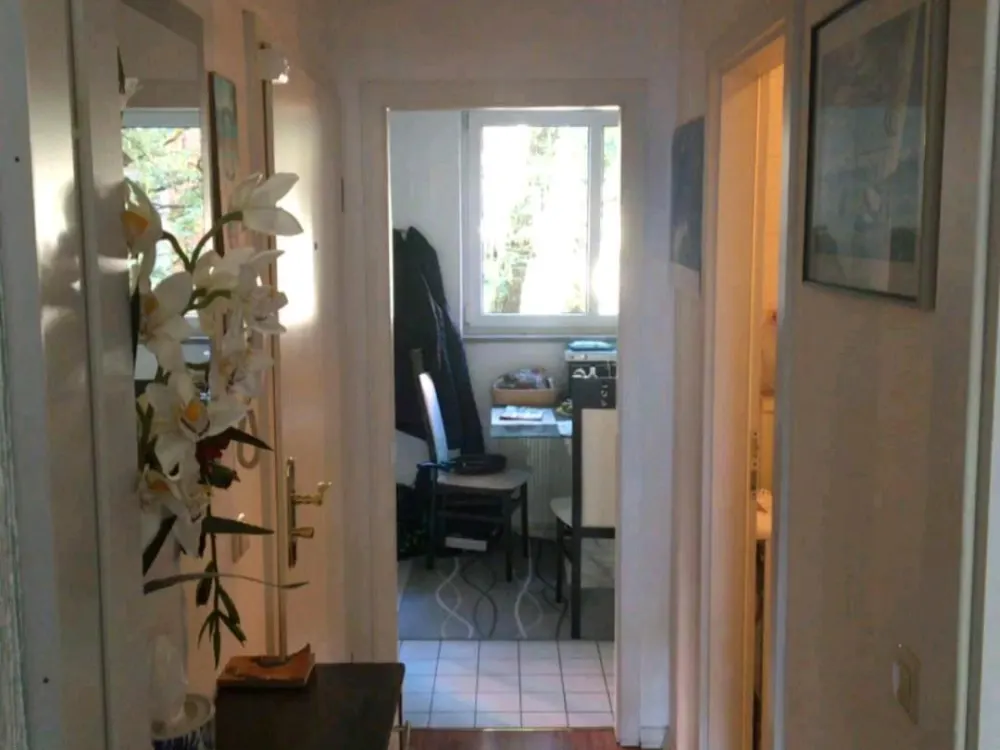 Schöne helles Apartment im Zentrum von Neuhausen mit Balkon