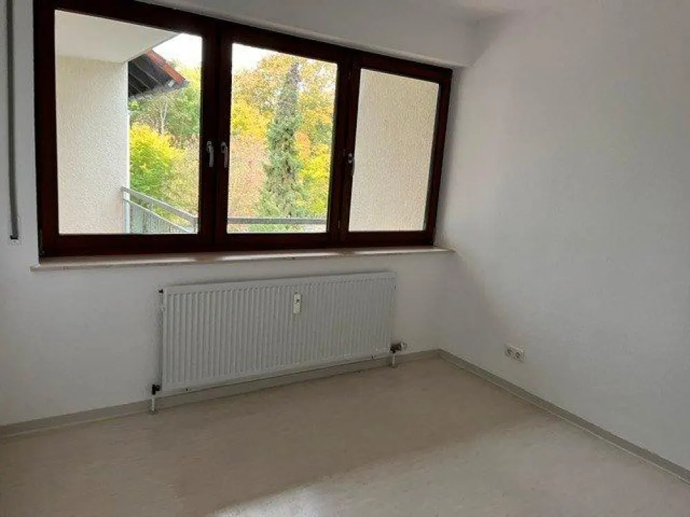 2-Room Apartment with Balcony Under Renovation in Baunatal Mitte at the ZOB (BTL-CBS34-2M)