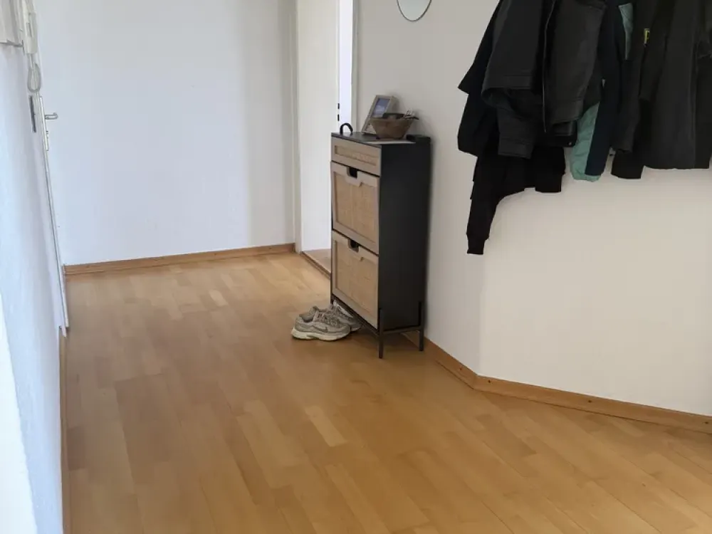 Lively Living in Südstadt: 2-Room Apartment in Hannover