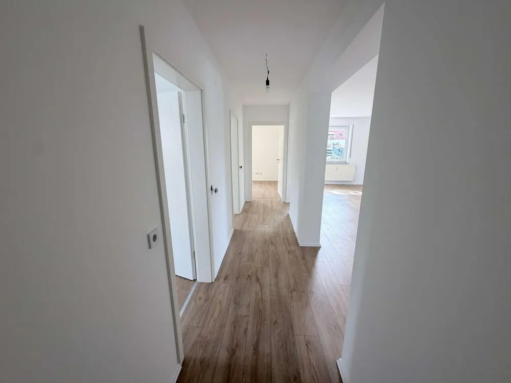 Großzügige 4-Zimmer-Erdgeschosswohnung mit 82 m² Wohnfläche
