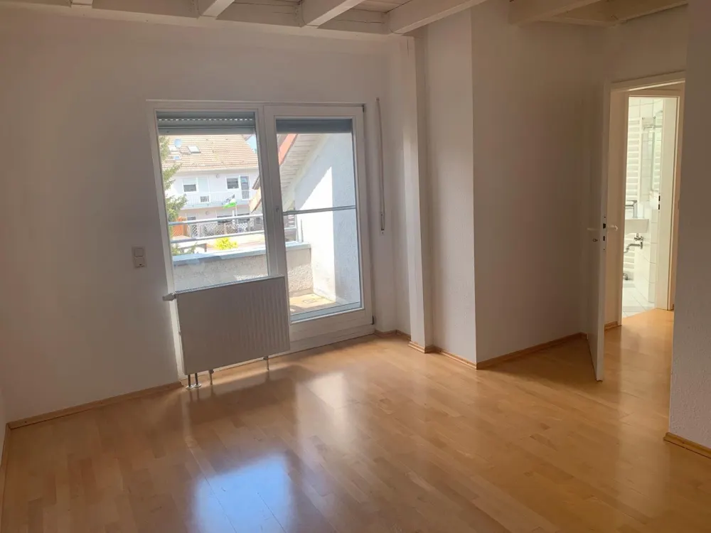 Maisonette-Wohnung 120qm 4,5 Zimmer zu vermieten.