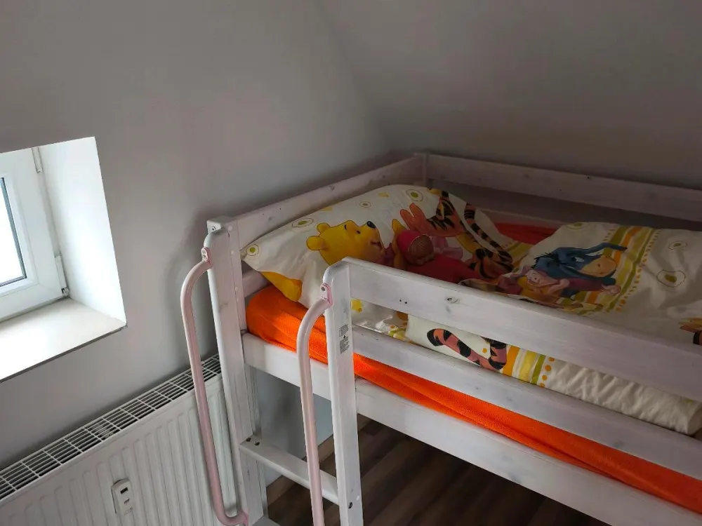 Schöne Möblierte Maisonette Wohnung