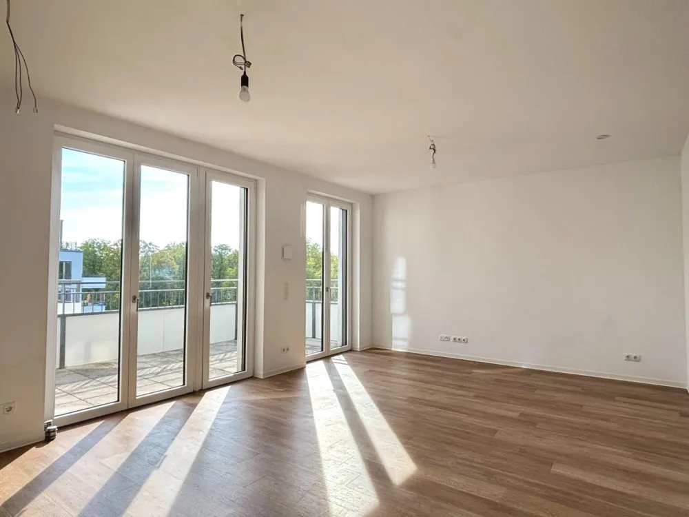 2-Zimmer-Neubauwohnung mit großem Balkon in Berlin-Neukölln