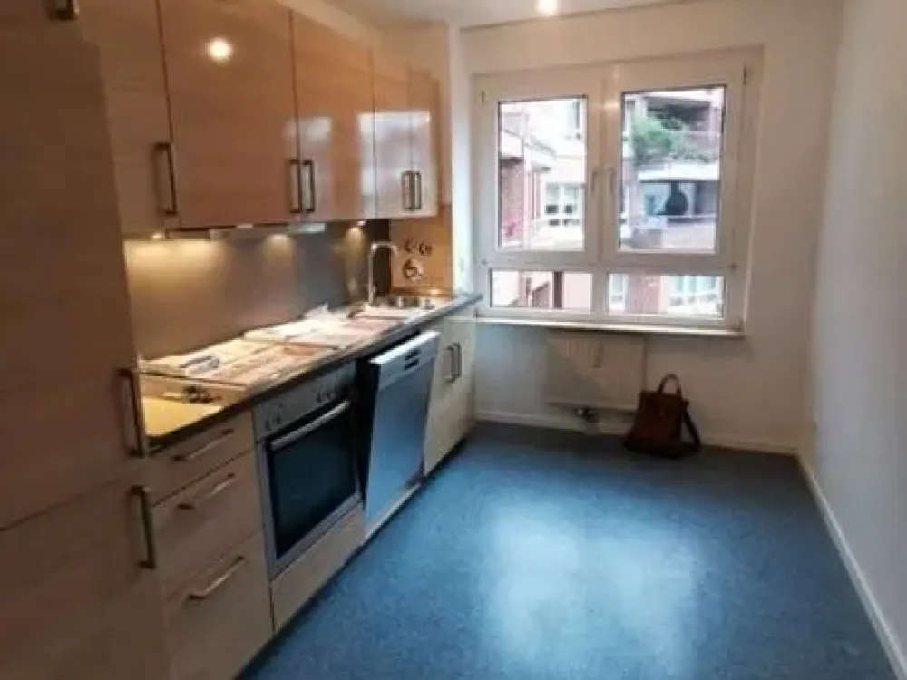 Zuhause mit 3 Zimmern in Neuss
