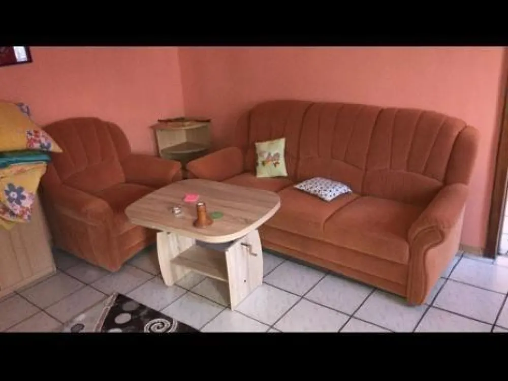 2 Zimmer Küche Bad EG WBK