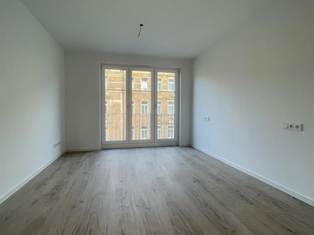 Moderne Etagenwohnung zur Miete mit Balkon in Dresden Neustadt - Wentzel Dr.