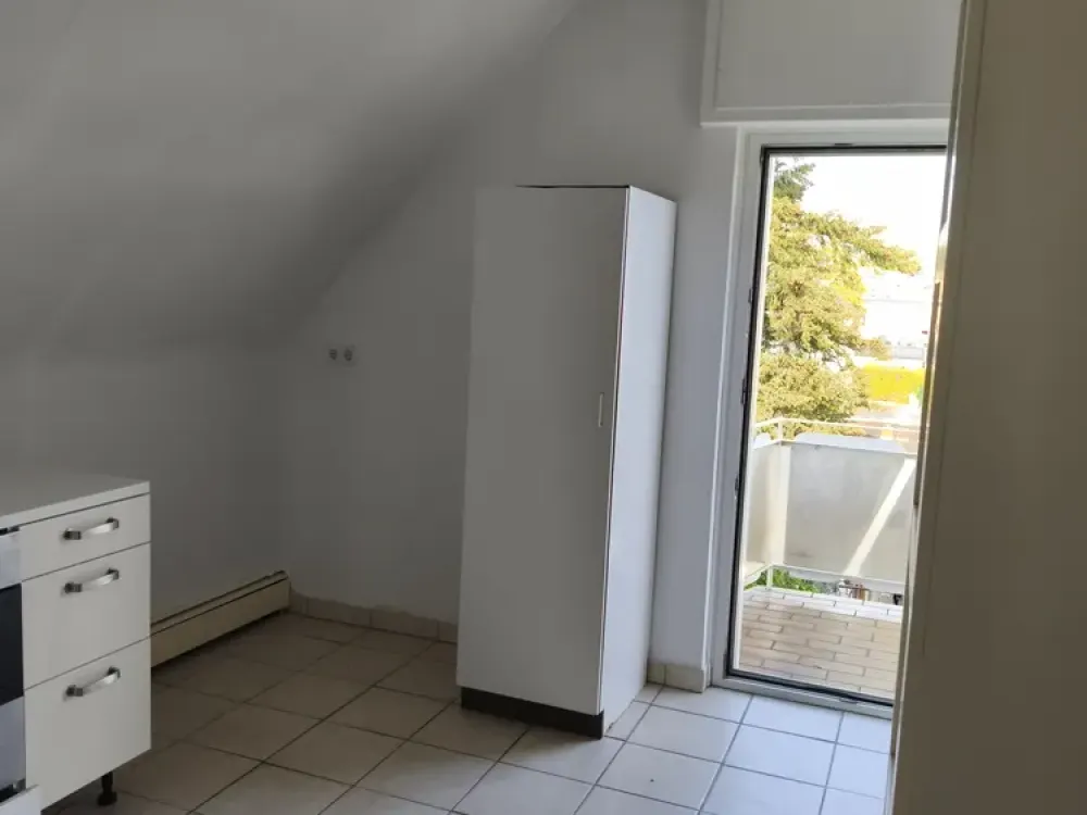 Top Lage nahe Frankfurt: 3-Zimmer-Wohnung inklusive Balkon und Garage