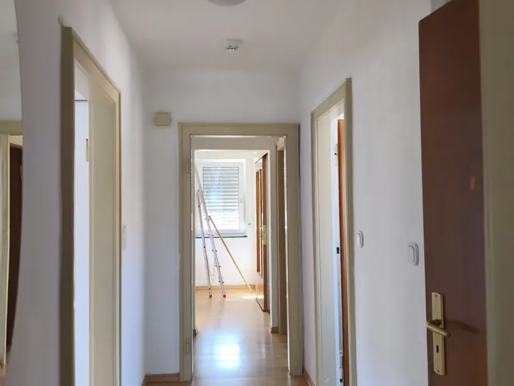 Top Lage nahe Frankfurt: 3-Zimmer-Wohnung inklusive Balkon und Garage