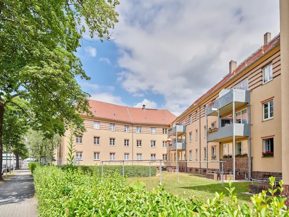 Wir renovieren - traumhafte 3-Zimmer-Wohnung mit Balkon im 2. OG!
