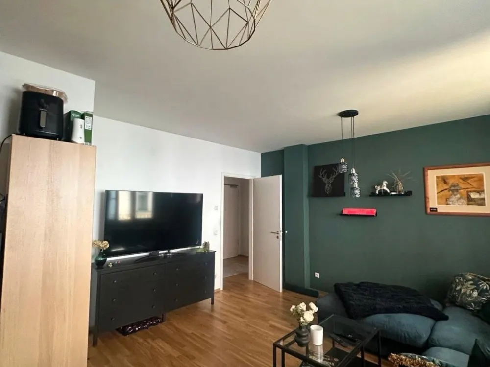 3 Zimmer mit Küche und Balkon