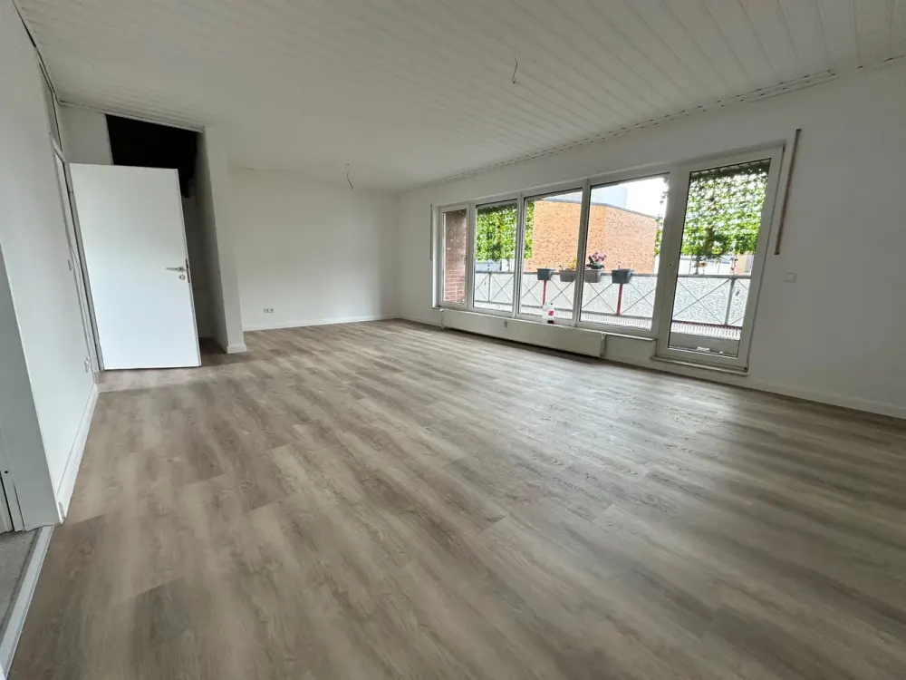 Wohnen auf 2 Ebenen! Renovierte 4-Zi-Whg in Witten-City