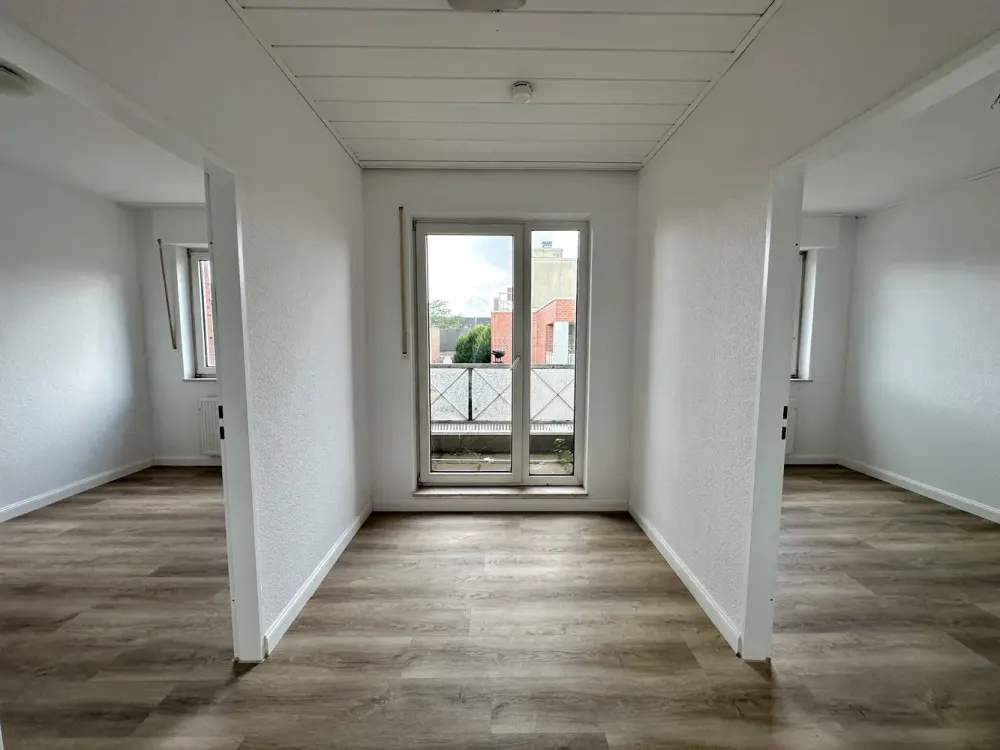 Wohnen auf 2 Ebenen! Renovierte 4-Zi-Whg in Witten-City