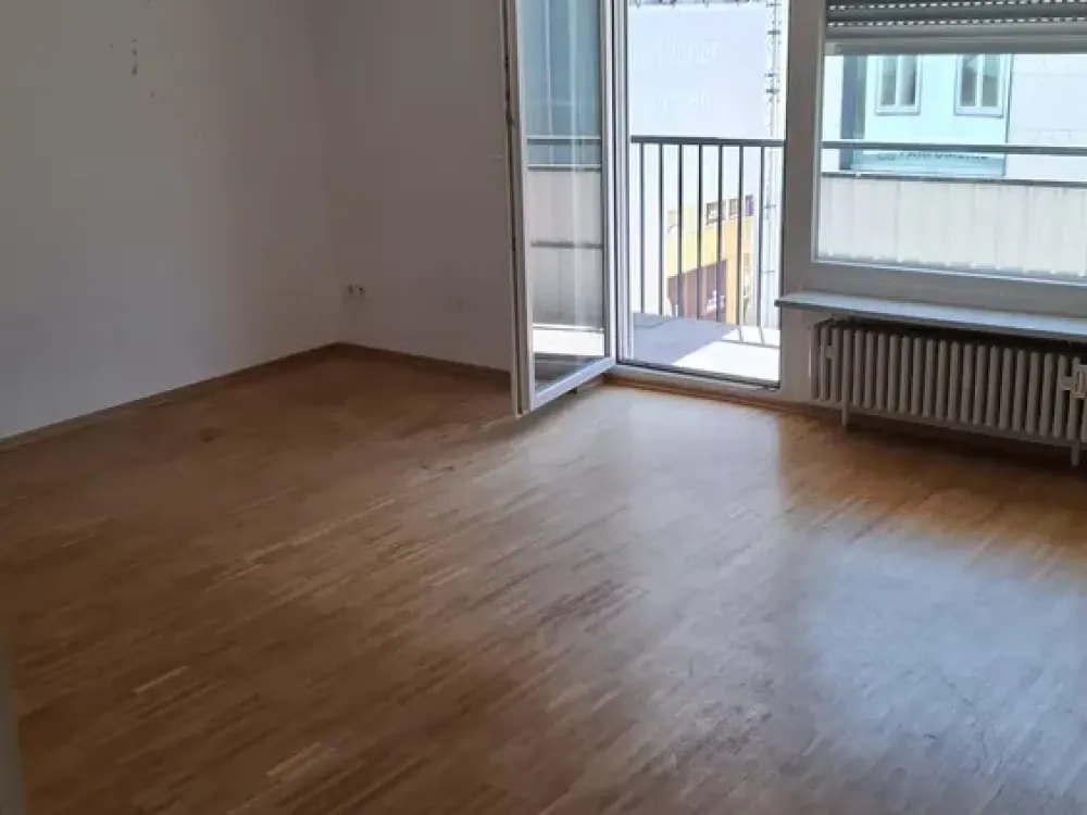 Wohnung mit Südbalkon / Bereich Rondellplatz