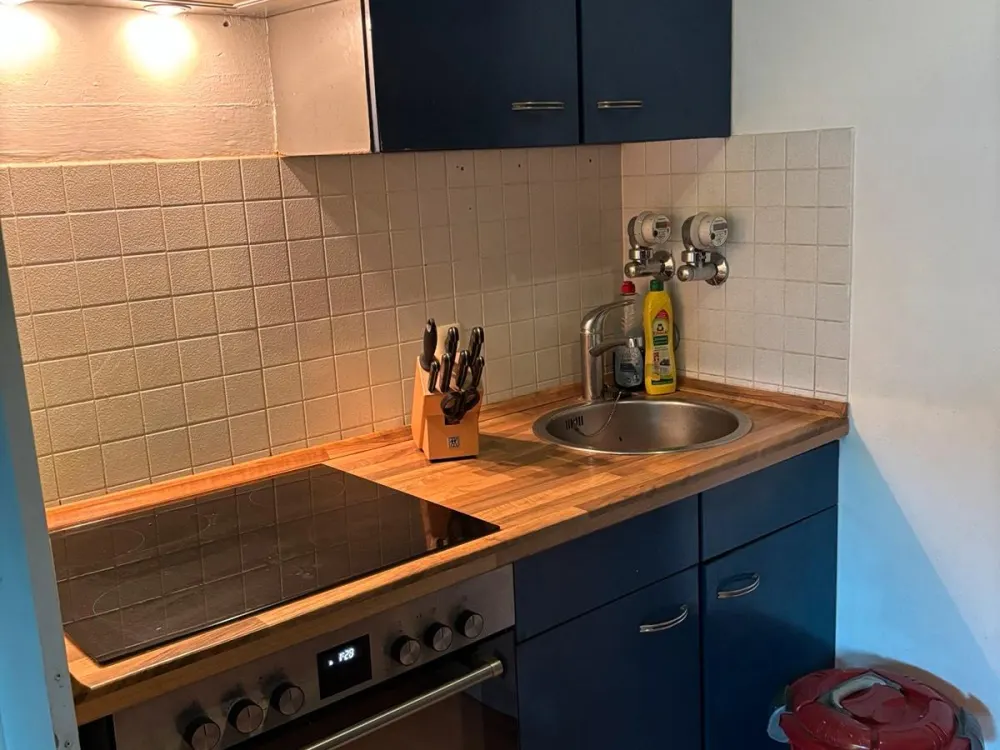 Gemütliche 2-Zimmerwohnung mit großem Balkon und Tiefgarage