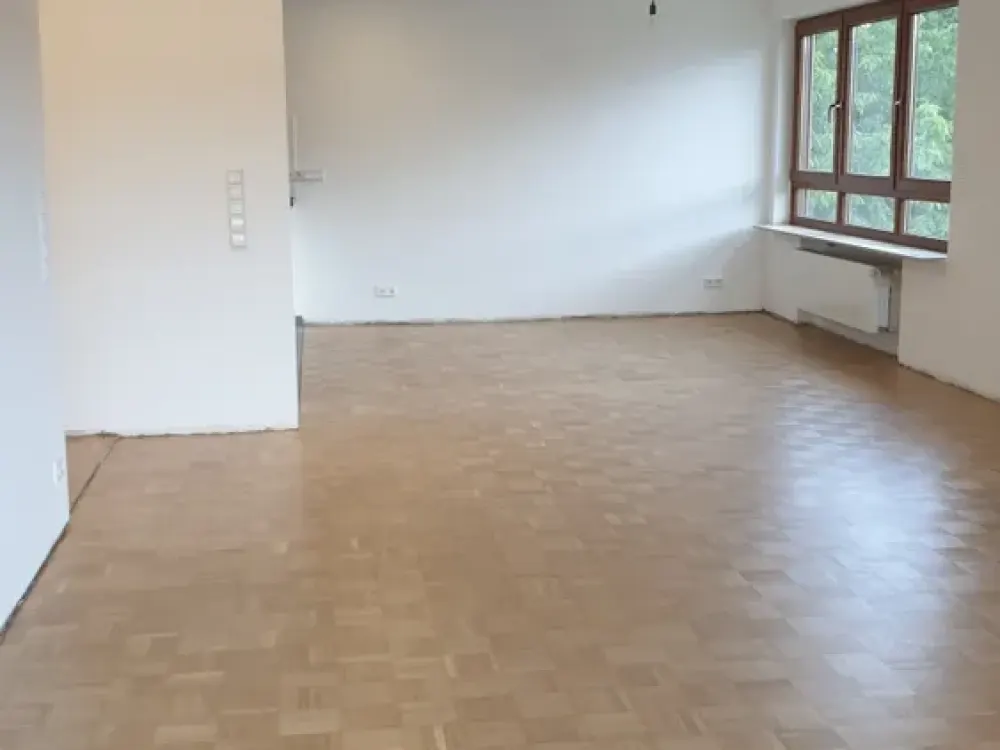 Traumhafte 3-Zimmer Wohnung in Stgt. Sillenbuch mit Terasse/Garten. Beautiful 3 room flat Sillenbuch