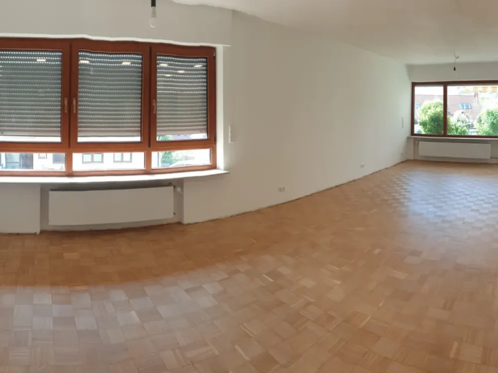 Traumhafte 3-Zimmer Wohnung in Stgt. Sillenbuch mit Terasse/Garten. Beautiful 3 room flat Sillenbuch