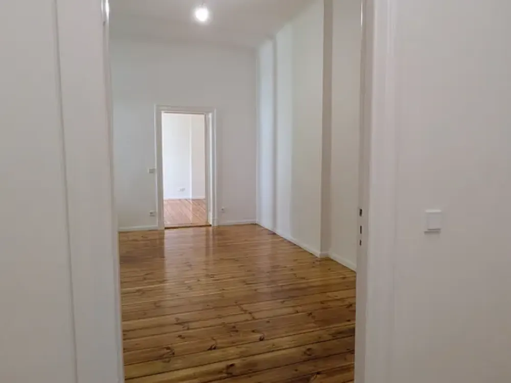 2-Zimmer-Altbauwohnung am S-Bhf. Hermannstraße