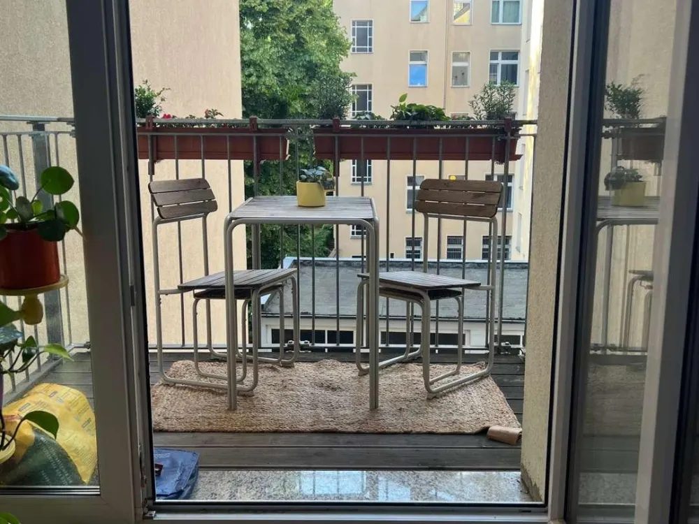 WG-Zimmer in Neukölln mit eigenem Balkon
