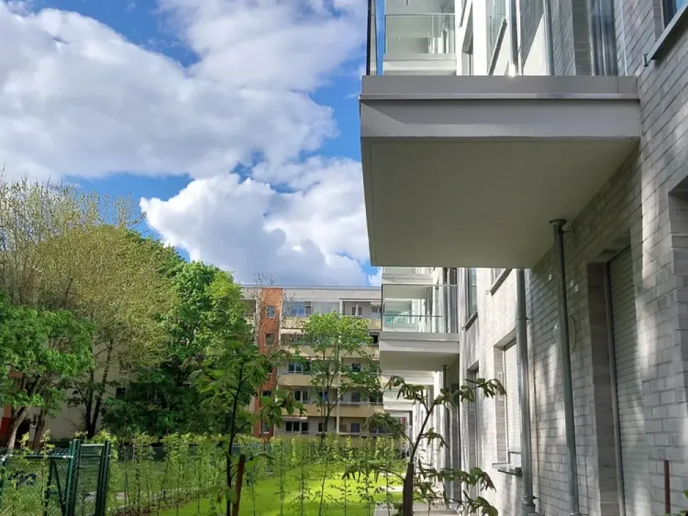 Wohnen in der grünen Oase Berlins -mit Küche- in Nähe zum Klinikum Buch