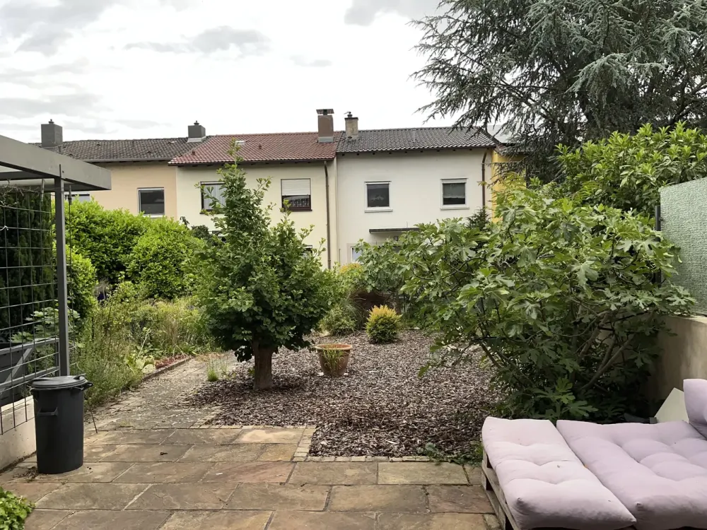 Großzügiges WG-Zimmer in KA-Daxlanden: Modernes Haus, Garten & tolle Gemeinschaft