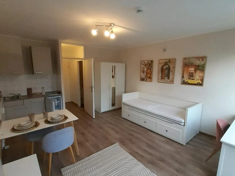 1 Zimmer Wohnung Appartment in Hamburg Fuhlsbüttel zu vermieten