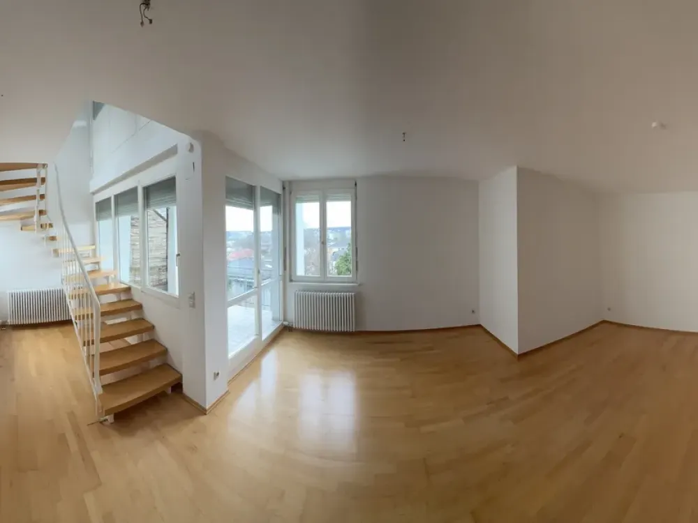 Charming 3-Room Apartment with Balcony in Ravensburg